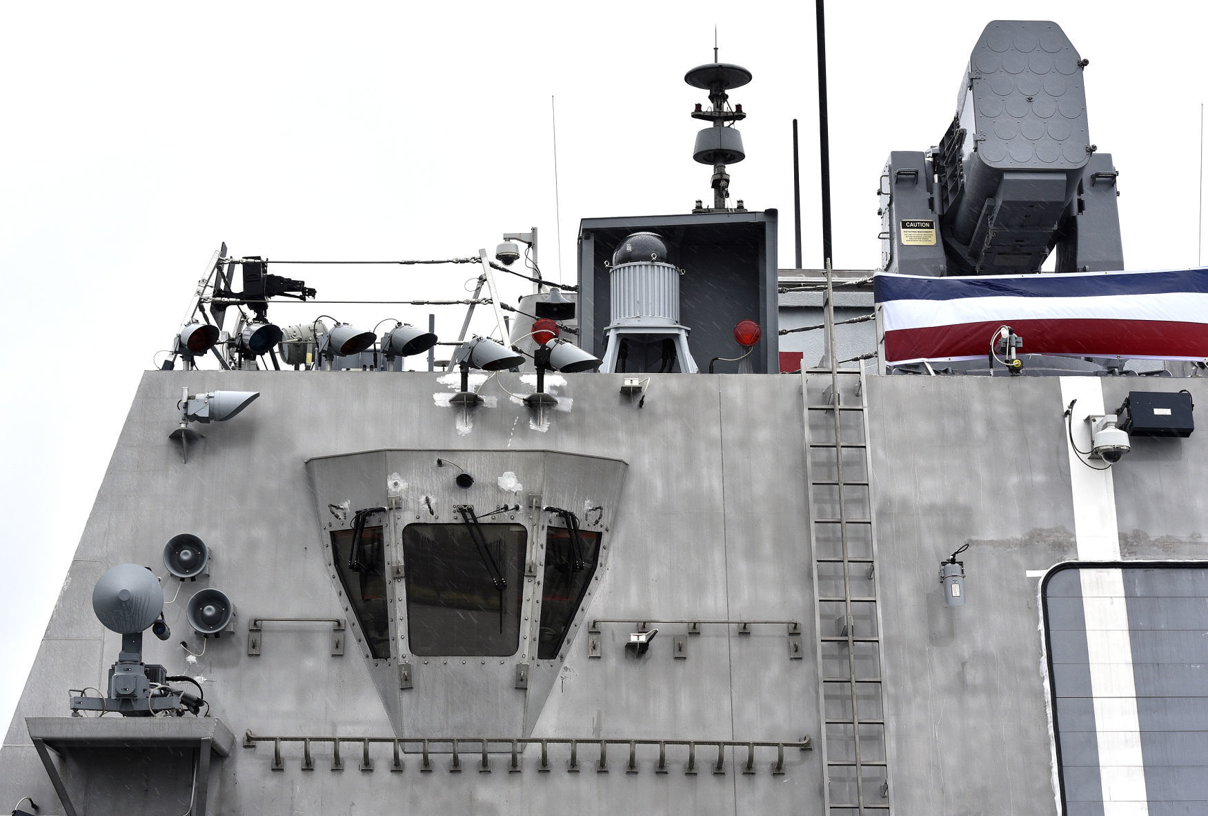 USS Sioux City commissioning tour